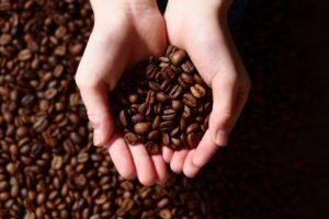 最高級コーヒー豆の種類や値段は？それぞれの特徴も解説！